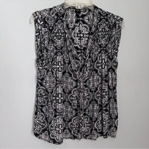 Volcom Black and White Sleeveless Graphic Blouse Size Small EUC